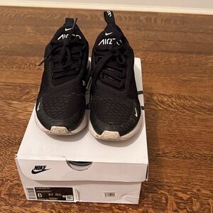 Nike Women Black and White Air Max Slip-On Sneakers